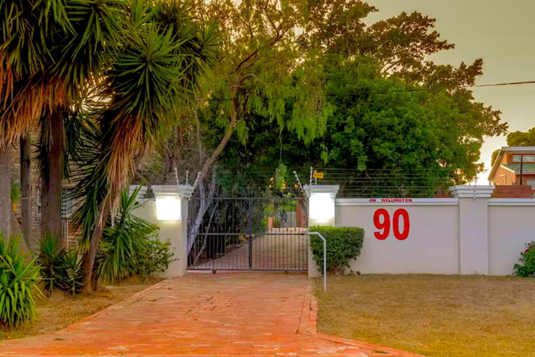 90 On Wellington Villa Colchester Ngoại thất bức ảnh