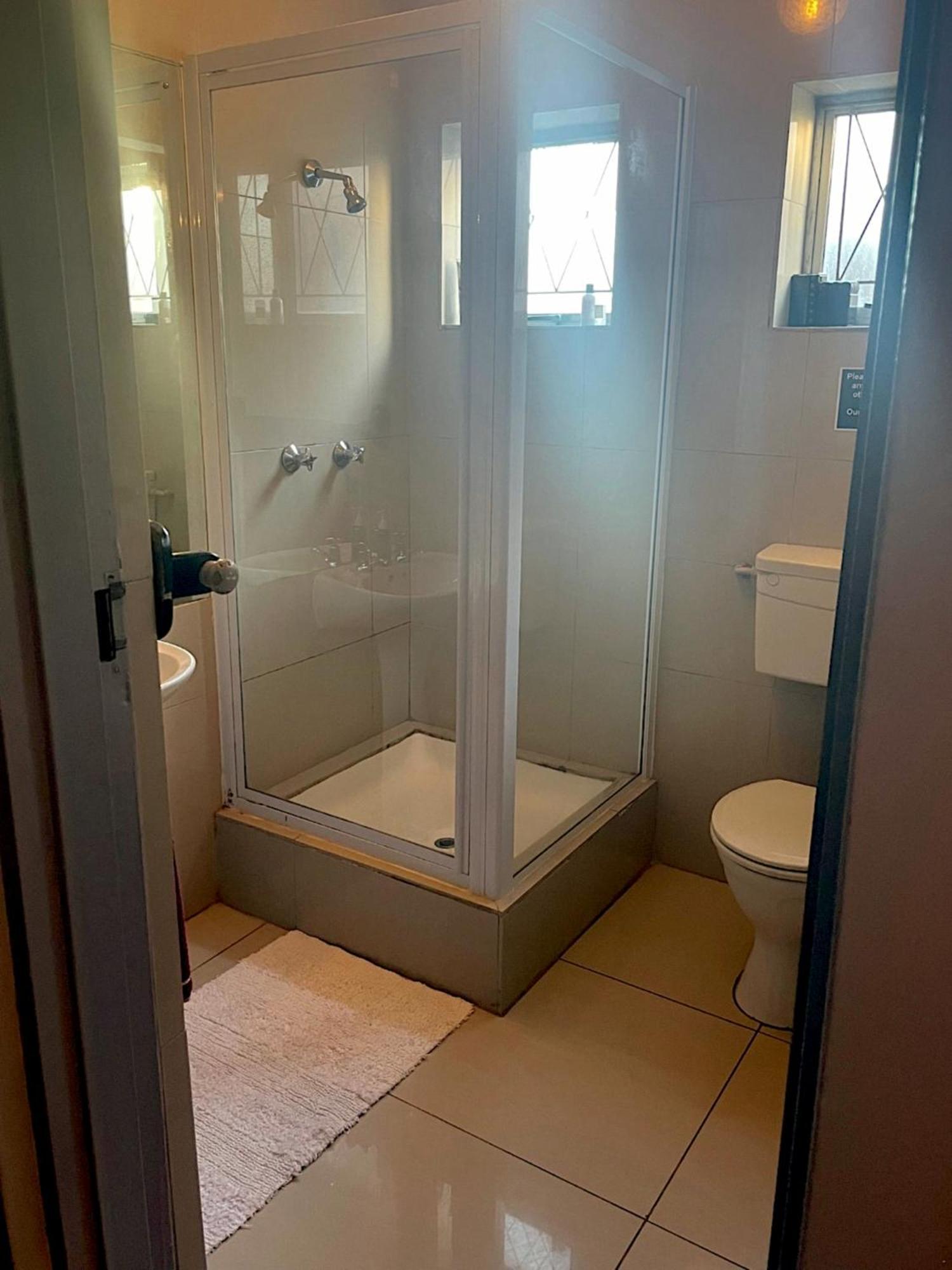 90 On Wellington Villa Colchester Ngoại thất bức ảnh